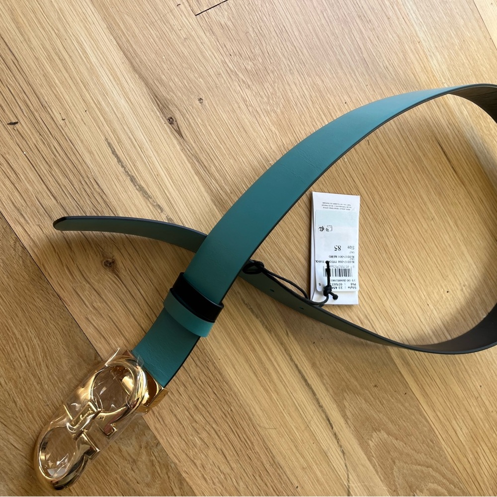 Salvatore Ferragamo belt - Picture 2 of 4